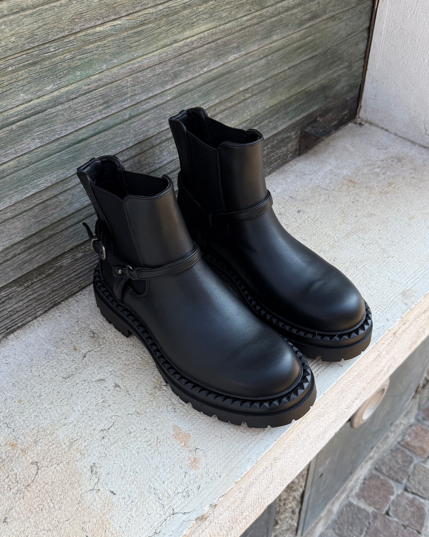 Stivaletto Budapest Black