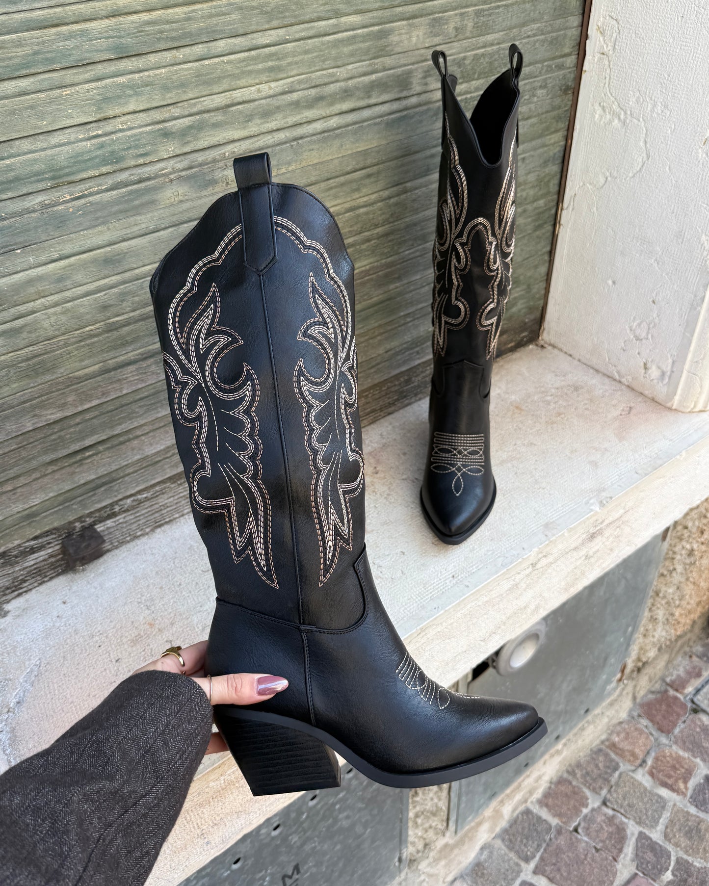 Camperos Phoenix Black