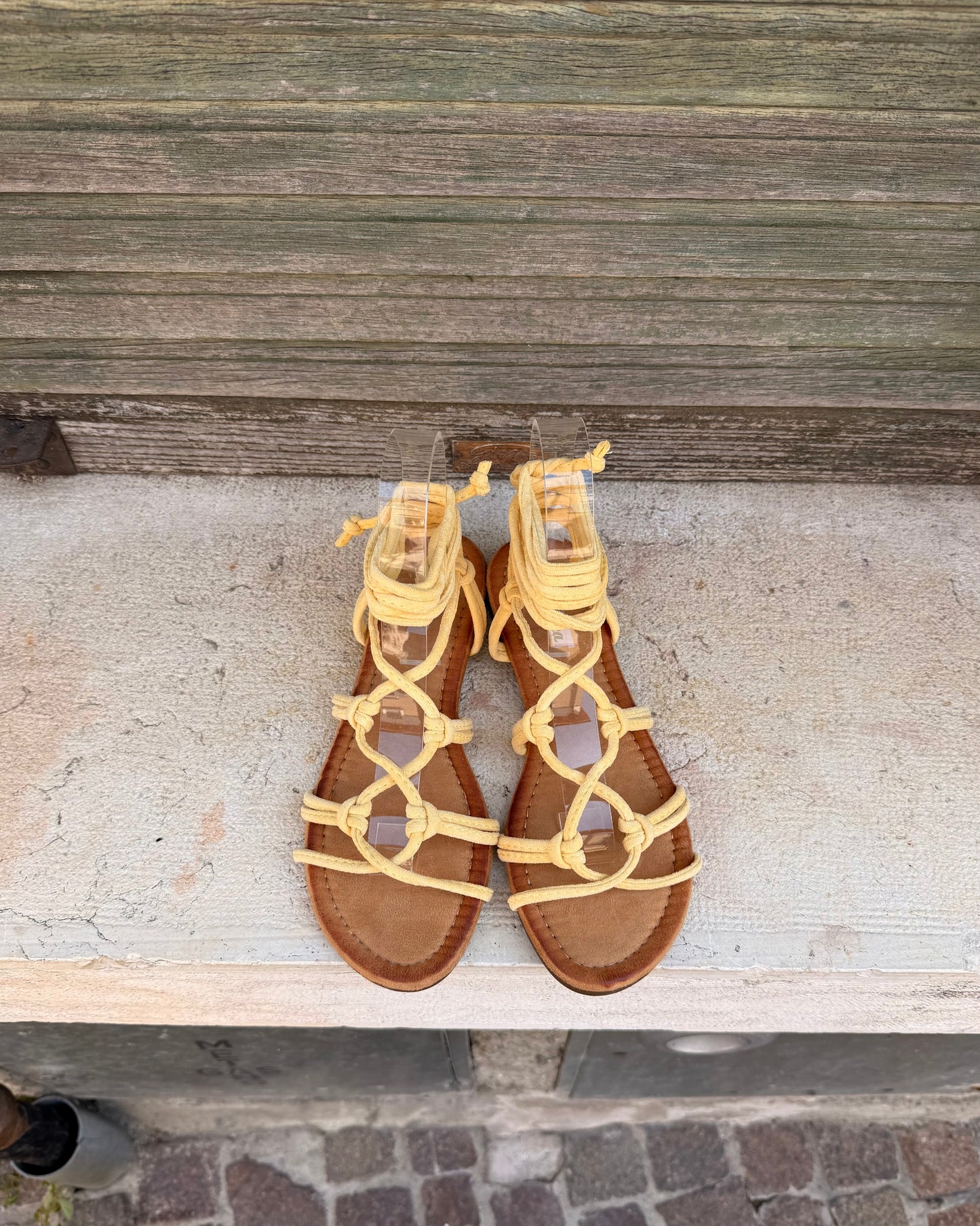 Sandalo Monica Giallo