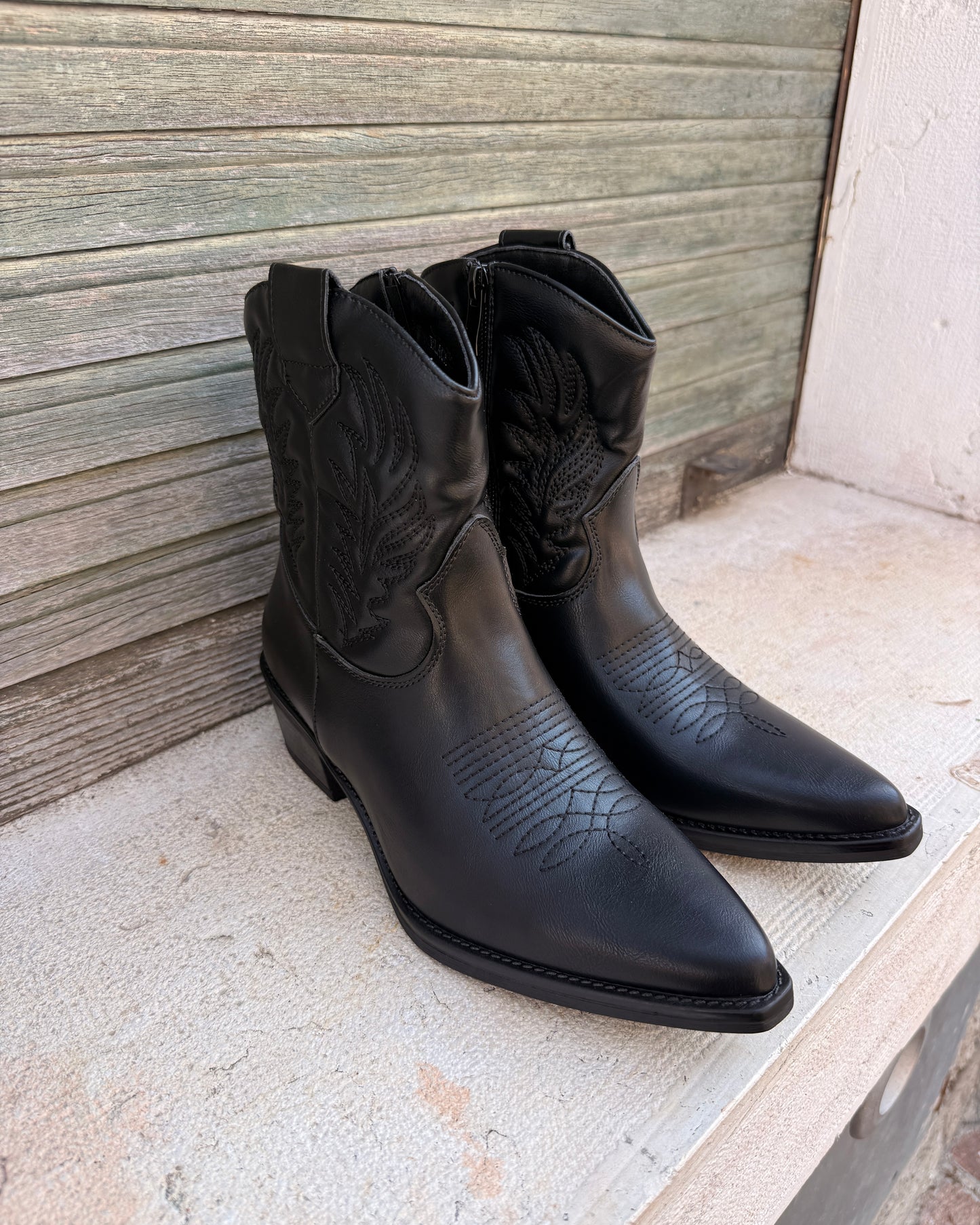 Camperos Phoenix Nero
