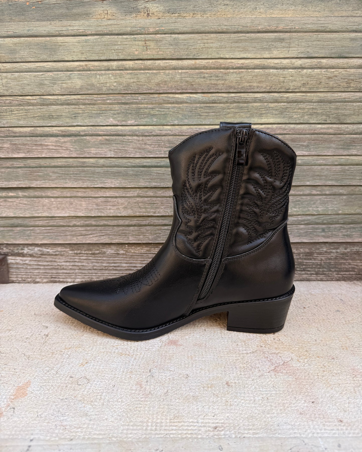 Camperos Phoenix Nero