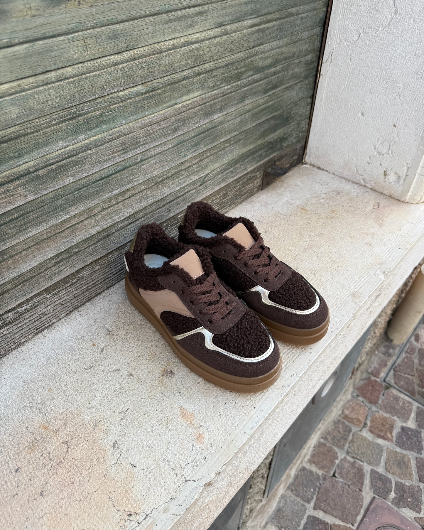 Sneakers Angela Brown